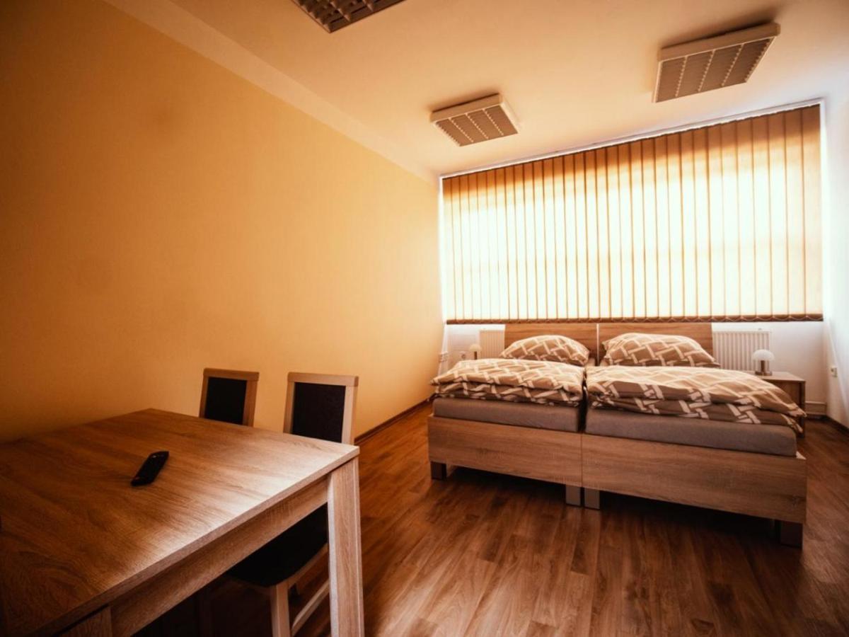 Pyramida Broumov Aparthotel Luaran gambar